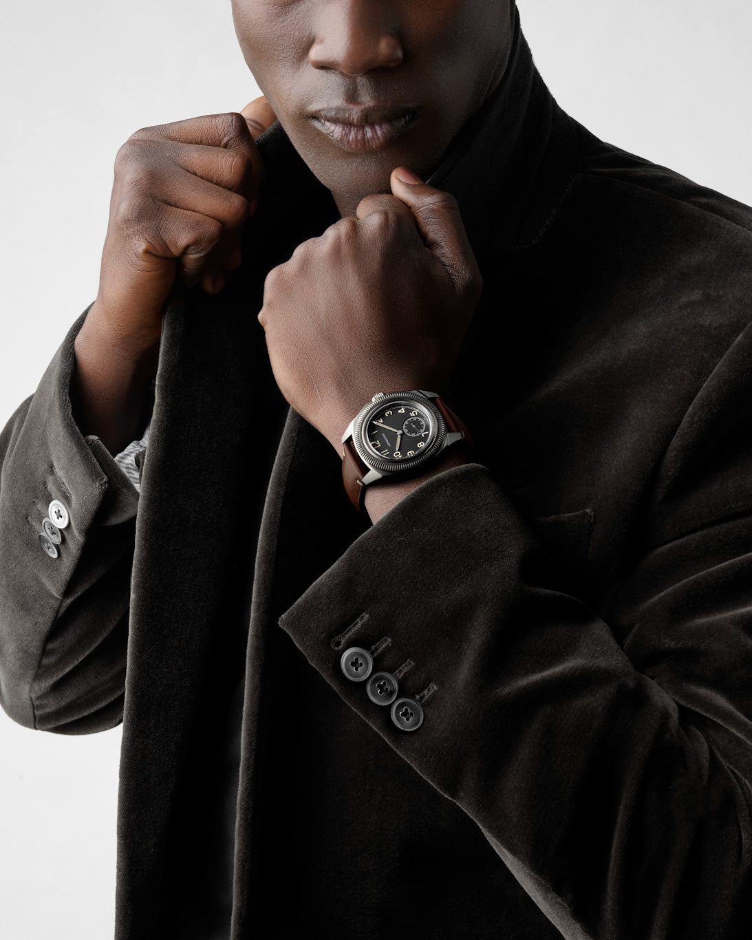 Barmakian | Longines Pilot Majetek