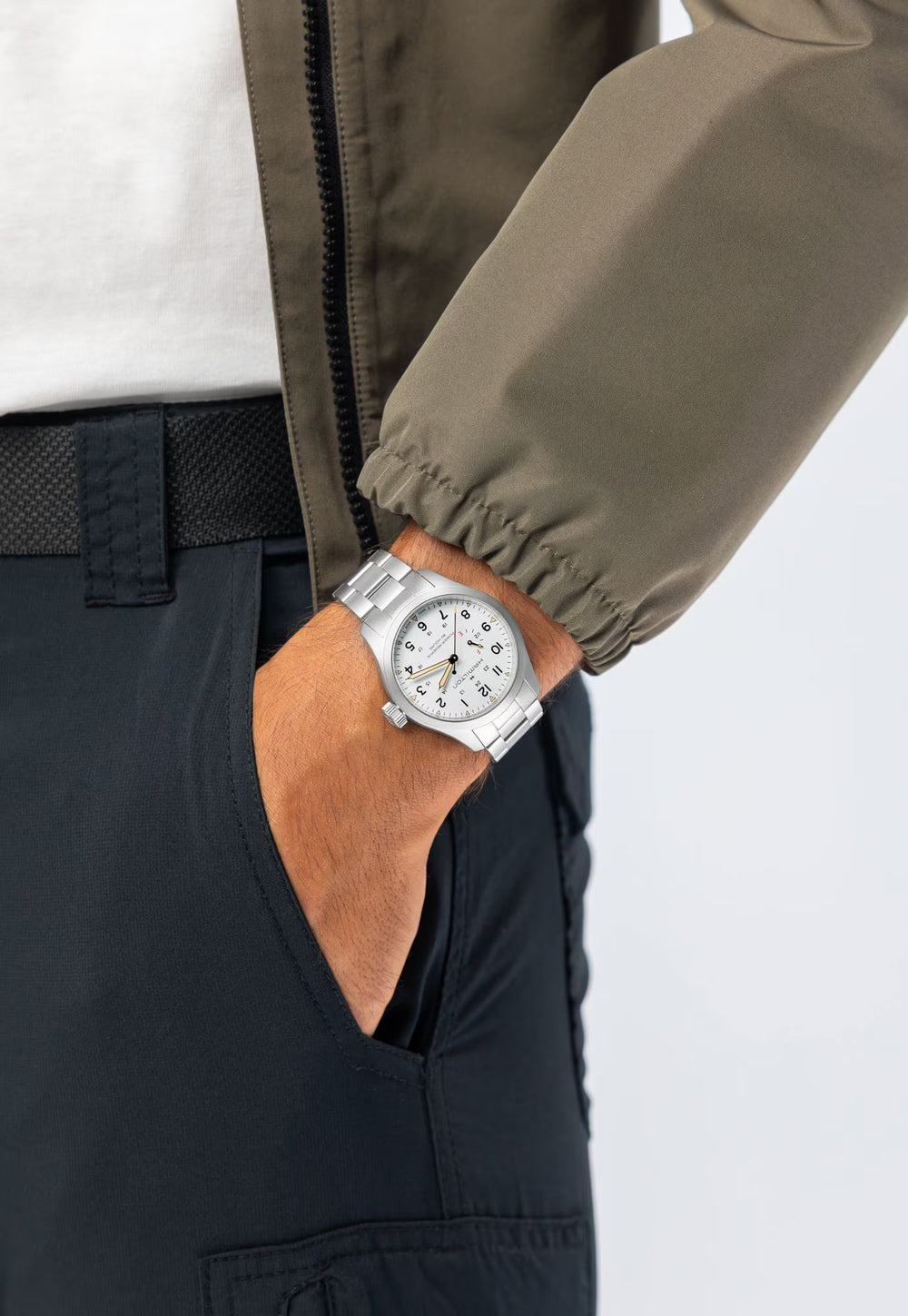 Khaki Field Mechanical Power Reserve 40mm