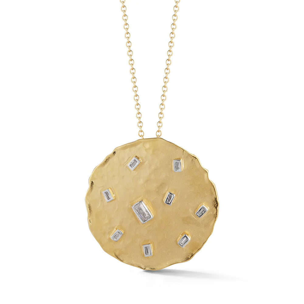 I. Reiss Diamond Circle Pendant